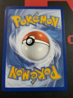 Pokemon TCG | Pikachu | Pokemon GO stamped | N0.025 | 028/078 Holographic Rare ! - Image 4