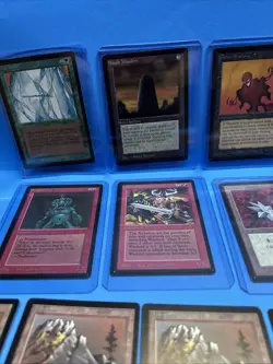 Magic: The Gathering Lot of 30 Magic The Gathering Cards - Image 3