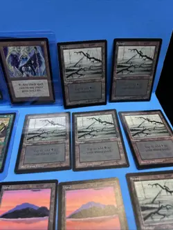 Magic: The Gathering Lot of 30 Magic The Gathering Cards - Image 5