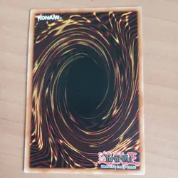 Alien Kid CRMS-EN084 Super Rare Yu-Gi-Oh - Image 2