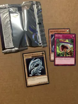 Yugioh Blue-Eyes White Dragon OP28-EN001 OTS Ultimate Rare Near Mint NM - Image 1
