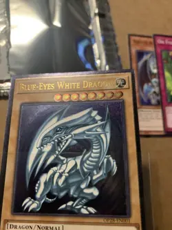 Yugioh Blue-Eyes White Dragon OP28-EN001 OTS Ultimate Rare Near Mint NM - Image 4