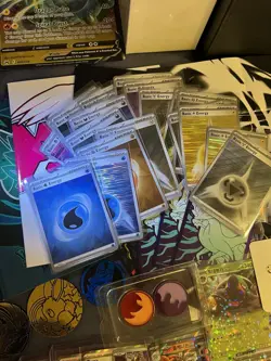Massive 1300+Pokemon Card Lot! Over 350 Holos, Full ArtsAnd More🔥See Pics!🔥 - Image 2