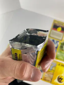 Pokemon - Base Set OPENED Pack - Venusaur Artwork Long Crimp - 11 Cards - NM - Image 3