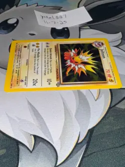 Jolteon 20/64 - 1999 Vintage Pokemon: Jungle Unlimited - Image 4