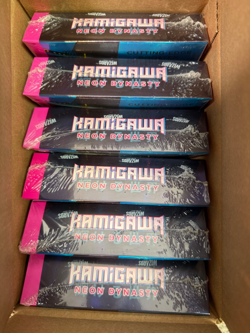 Magic The Gathering Kamigawa: Neon Dynasty Collector Booster Box - 12 Packs 195166105338 - Image 3