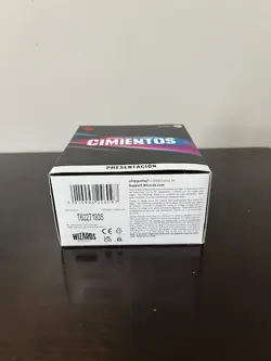 Magic the Gathering sealed box Cimientos (Foundations) in Espanol. - Image 5