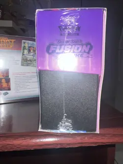 POKEMON SWORD & SHIELD FUSION STRIKE FACTORY SEALED ELITE TRAINER BOX ETB - Image 4
