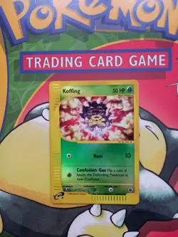 Koffing 114/165 Expedition Base Set Reverse Holo Pokemon Card - Image 1