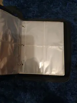 Charizard Venusaur Blastoise Pokemon Premium Zip Trading Card Binder 4 Pocket - Image 2