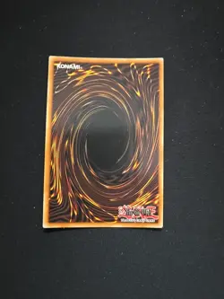 Yugioh! - Blue Eyes White Dragon - MP24-EN001 Quarter Century Secret Rare - Image 2