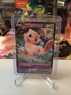 Mew V Darkness Ablaze 069/189 Regular Ultra Rare Pokemon Card NM-M - Image 1