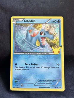 Pokemon TCG Totodile Shining Fates Holo Card 18/25 Promo - Image 1