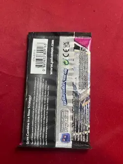 Pokemon Fusion Strike English Factory Sealed Booster Pack 820650809163 - Image 2