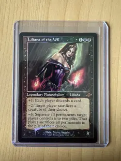Liliana of the Veil (Retro Frame) Innistrad Remastered Foil MTG NM+ - Image 1
