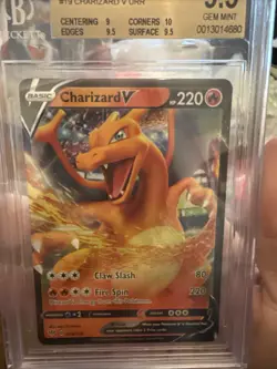 2020 Pokemon Darkness Ablaze Charizard V 19 BGS 9.5 with Subgrades - Image 2