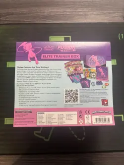 Pokemon TCG: Sword & Shield - Fusion Strike Elite Trainer Box 820650809330 - Image 2