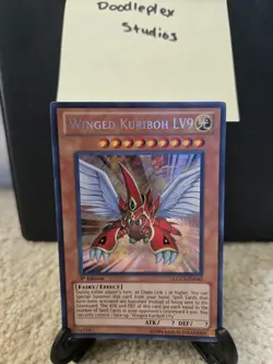 Winged Kuriboh LV9 LCGX-EN043 Secret Rare 1st Edition Very Lightly Played - Image 1
