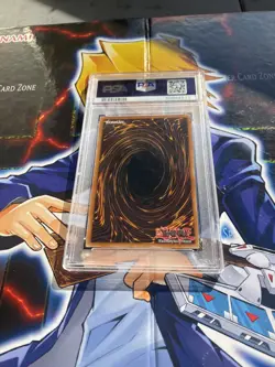 YUGIOH PSA 8 2004 Guardian Angel Joan IOC-087 Ultra Rare 1st Edition - Image 3