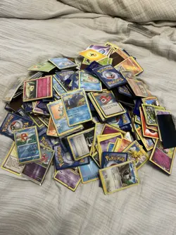 1000+ pokemon card lot vintage/modern - Image 2