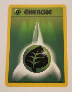 Grass Energy Base Set Series Pokemon Card 99/102 NM/M in French - Image 1
