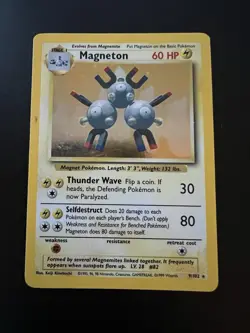 Pokemon TCG Magneton Base Set Holo Unlimited Rare Card 9/102 - Image 1
