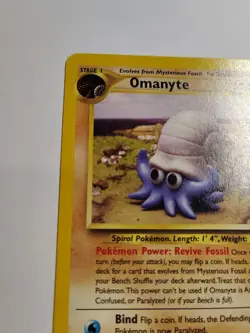 Omanyte 60/75 - Neo Discovery Set - Pokemon Card - Excellent Condition - Image 2