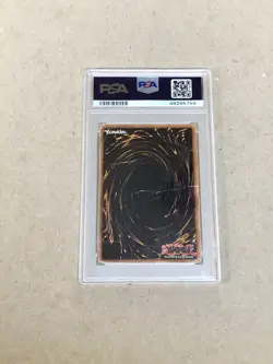 2002 Yu-Gi-Oh! Blue-Eyes White Dragon SDK-001 Ultra Rare Unlimited PSA 1 - Image 2