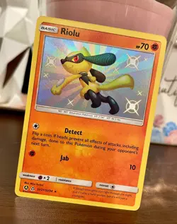 Pokemon TCG Riolu SV21/SV94 Hidden Fates Shiny Vault Holo Card NM - Image 1