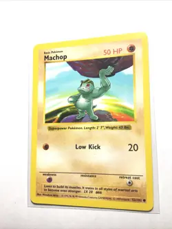 MACHOP - 52/102 - Base Set SHADOWLESS - Pokemon Card - NM - Image 1