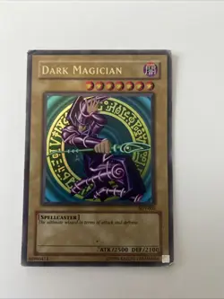 Yu-Gi-Oh! Dark Magician Sdy Mp Full Holo Bleed - Image 1