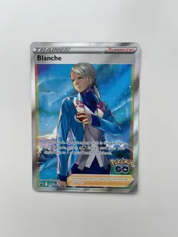 Pokemon TCG Blanche SWSH Black Star Promos SWSH227 Holo Promo - Image 1
