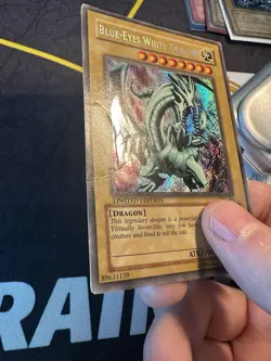 Yu-Gi-Oh Blue-Eyes White Dragon BPT-003 Secret Rare Limited Edition 167🔥HP🔥 - Image 2