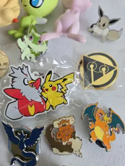 Pokemon Lot Pins Figures Coin Keychain - Image 4