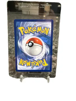 Pokemon Celebrations Umbreon Gold Star Classic Collection Series 17 - Image 2