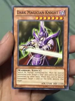Dark Magician Knight - NM- LCYW-EN028 - Unlimited - Common - Yu-Gi-Oh! TCG - Image 1