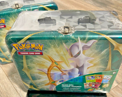 Pokemon Spring 2022 ARCEUS Collectors Chest Lunchbox Tin NEW SEALED - Image 2