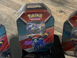 Pokemon TCG: V Heroes Tin - Umbreon V Brand NEW Sealed - Image 4