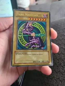 Yugioh Dark Magician SDY-006 Ultra Rare - Image 1