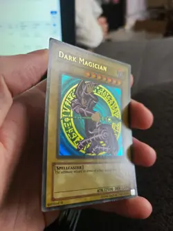 Yugioh Dark Magician SDY-006 Ultra Rare - Image 3