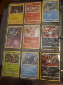 Pokemon Cards Binder/Lot Collection Over 300 Cards! - Image 2