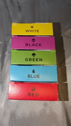 New Sealed Magic the Gathering Marvel Spider-Man Spiderman Welcome Decks Set - Image 3