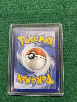 Umbreon Gold Star 17/17 Celebrations Classic Collection Pokemon TCG NM - Image 2