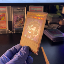 YuGiOh Blue-Eyes White Dragon LCKC-EN001 Ultra Rare Legendary Collection Kaiba - Image 2