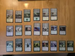 Unofficial Magic the Gathering Starter Deck Kit - White/Green Vigilant Flight - Image 1