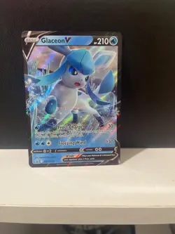 Glaceon V SWSH196 SWSH: Sword & Shield Promo Cards Holo - Image 1