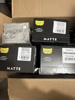 13 Boxes - EVERYTHING in Pictures Mixed Lot Of Dragon Shield Cases - Image 2