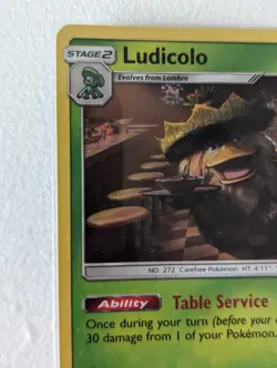 LUDICOLO 2/18 DETECTIVE PIKACHU SET, RARE HOLO POKEMON TCG CARD - Image 4