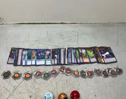 Small Lot of Bakugan Battle Brawlers Figures + Cards - Image 2