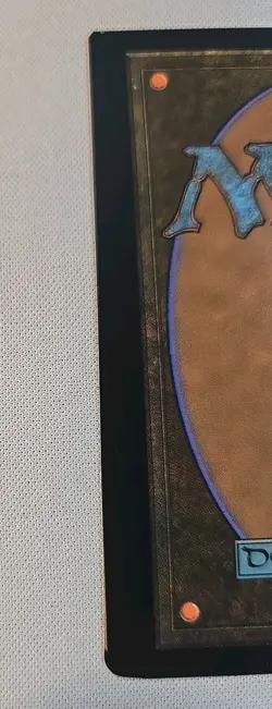 Filigree Attendant (Retro) [The Brothers' War Commander] MTG Misprint Miscut! - Image 4